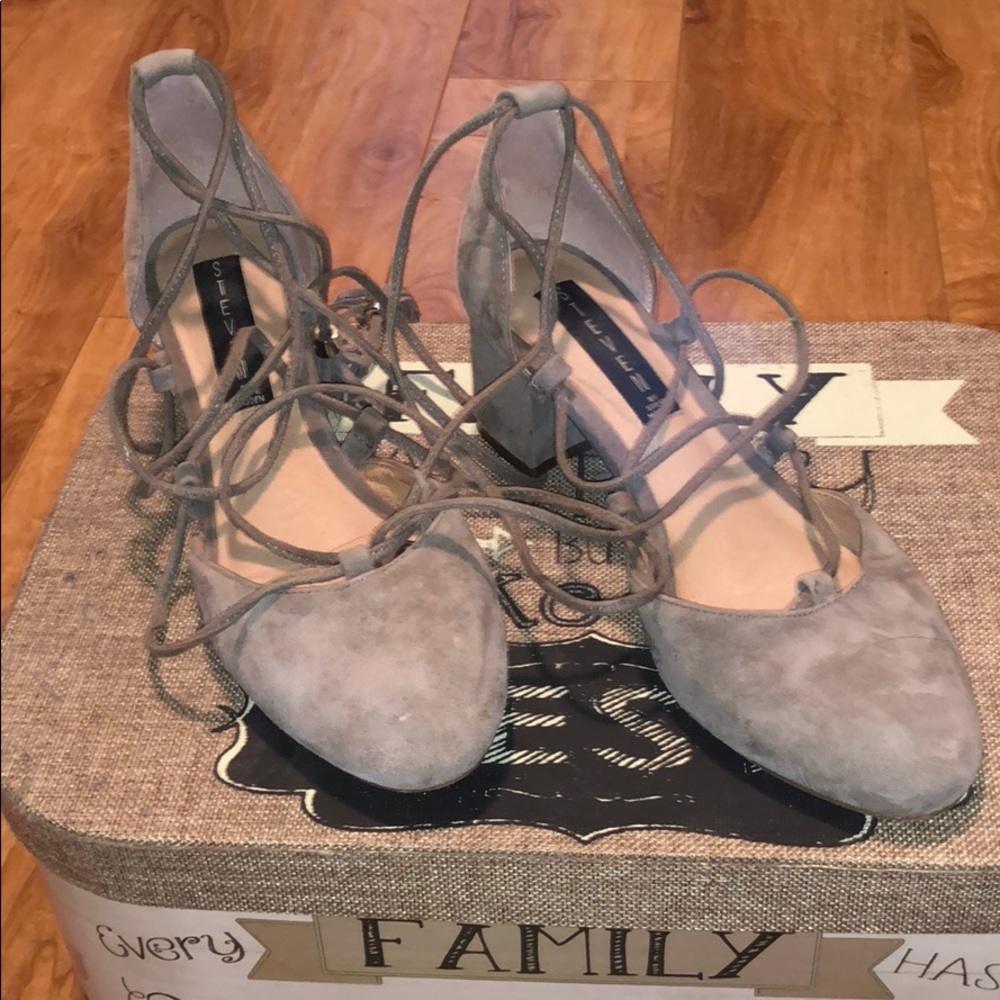 Steve Madden Pumps